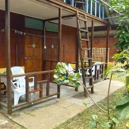 Cheers Garden Chalet Kampong Ayer Batang Dış mekan fotoğraf