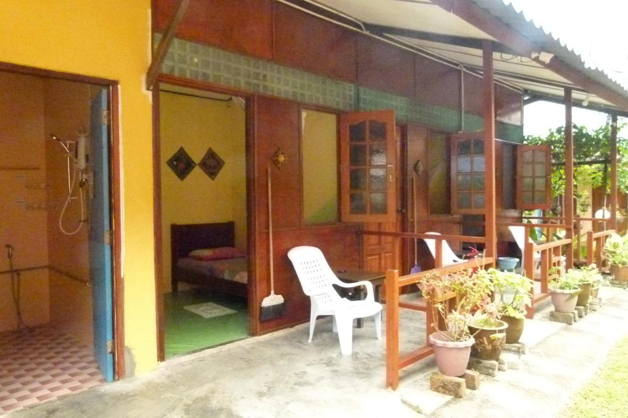 Cheers Garden Chalet Kampong Ayer Batang Dış mekan fotoğraf
