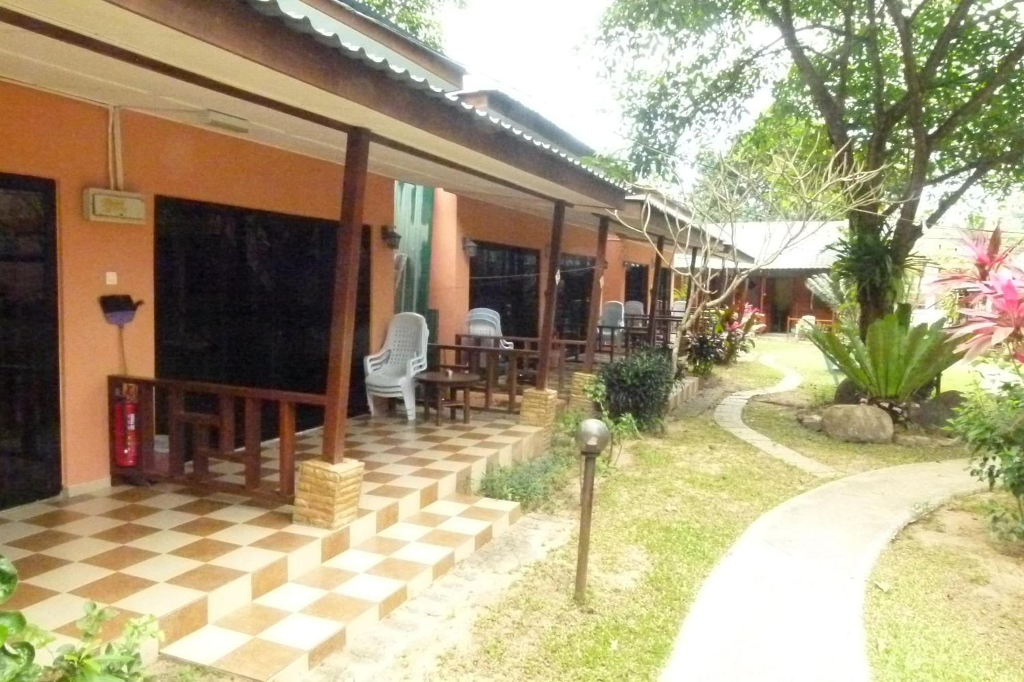 Cheers Garden Chalet Kampong Ayer Batang Dış mekan fotoğraf
