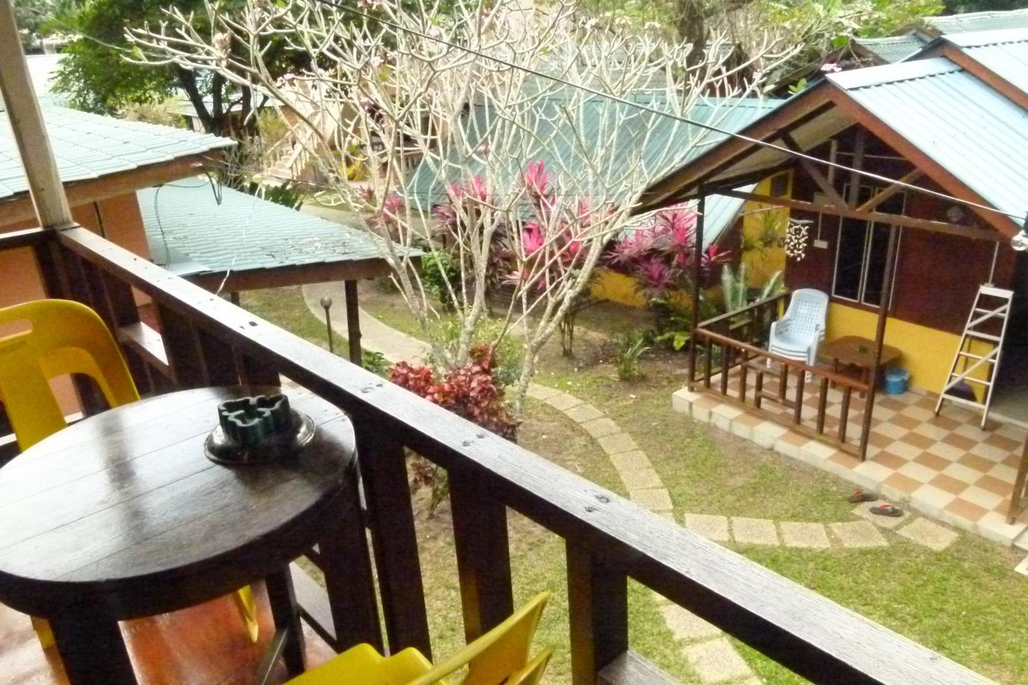 Cheers Garden Chalet Kampong Ayer Batang Dış mekan fotoğraf