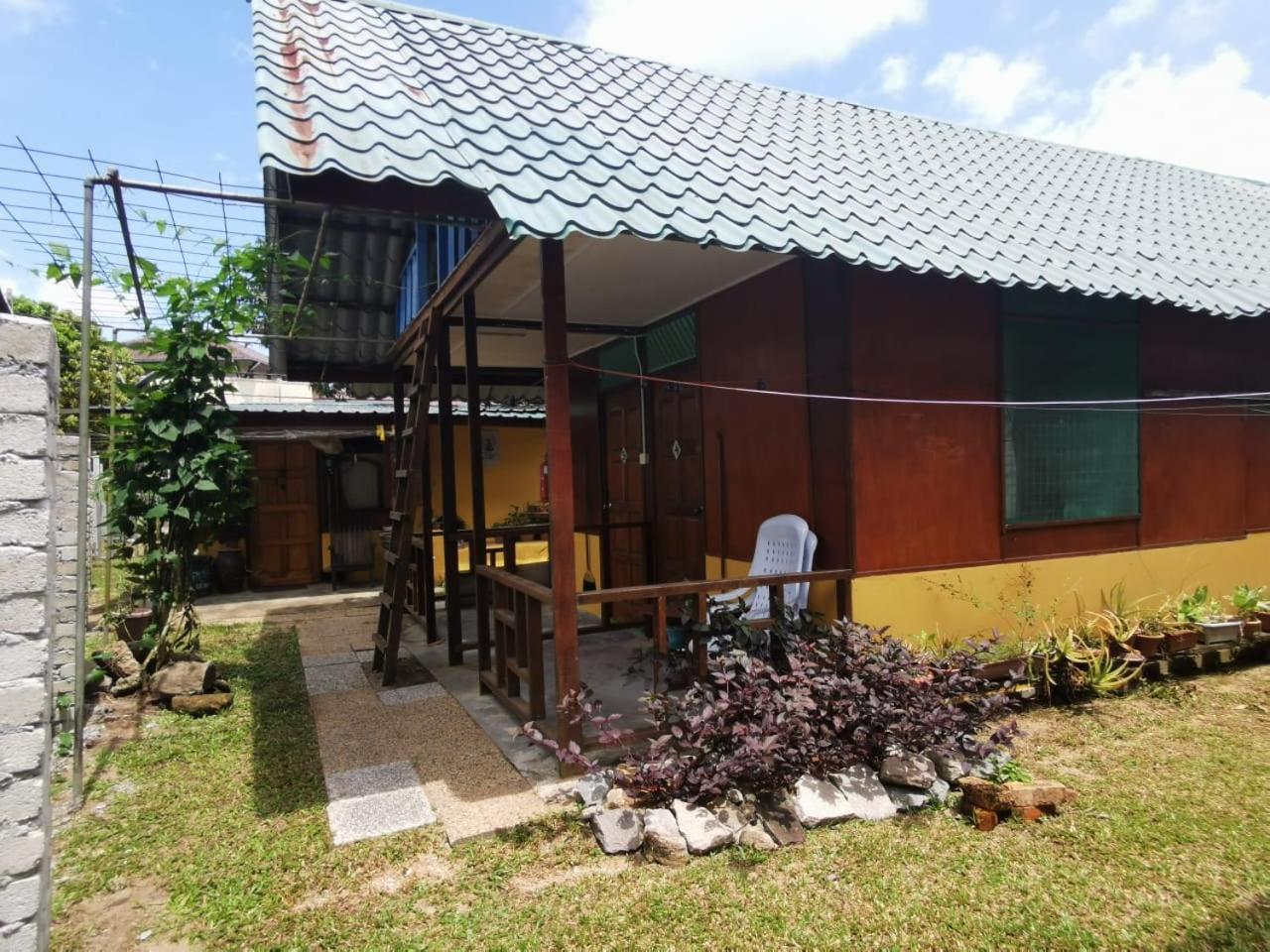 Cheers Garden Chalet Kampong Ayer Batang Dış mekan fotoğraf