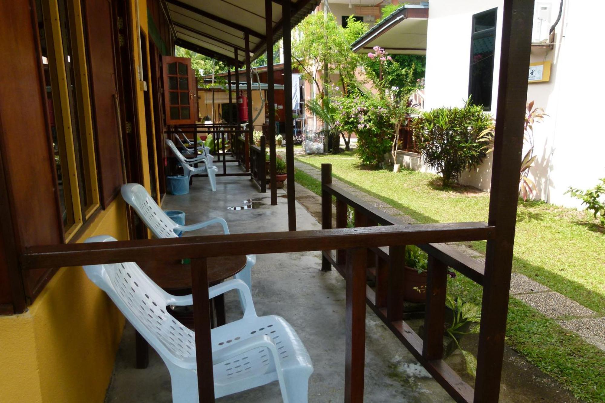 Cheers Garden Chalet Kampong Ayer Batang Dış mekan fotoğraf